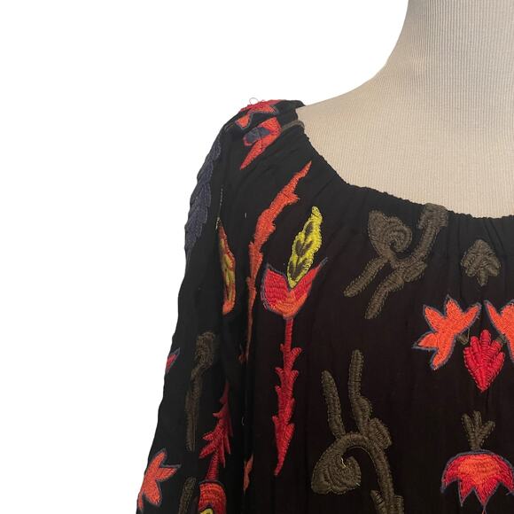 Willow & Clay Heavily Embroidered Dress Womens Medium Black Floral Off Shoulder - Picture 3 of 9